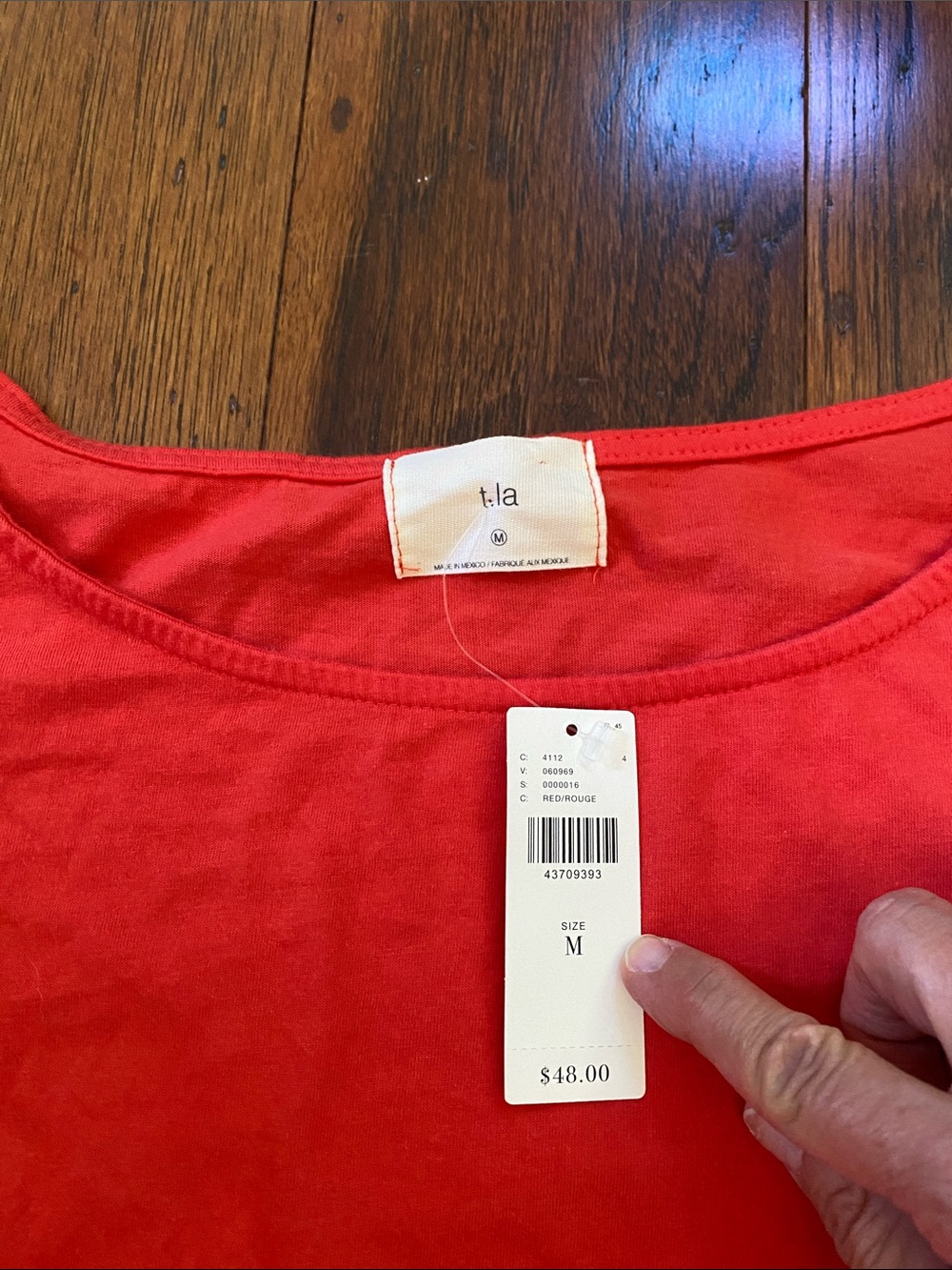 NWT T.La women’s tshirt- medium - Picture 2 of 11